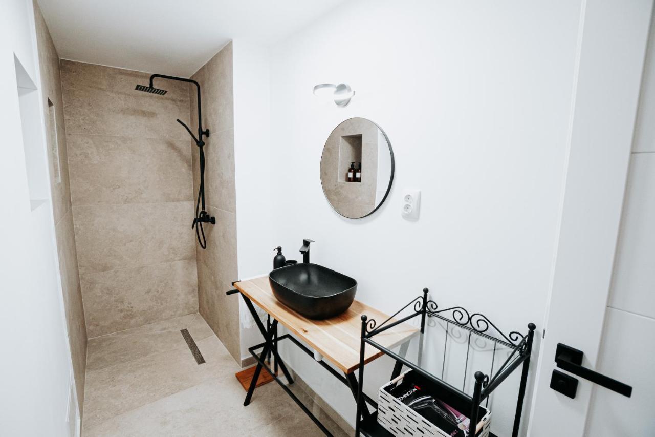 Authentic Old Town Retreat Apartment Sibiu Exterior foto